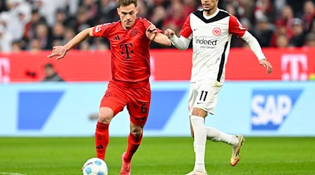 Bayern-Leader Joshua Kimmich (l) muss gegen Frankfurt schon vor der Pause raus. / Foto: Sven Hoppe/dpa