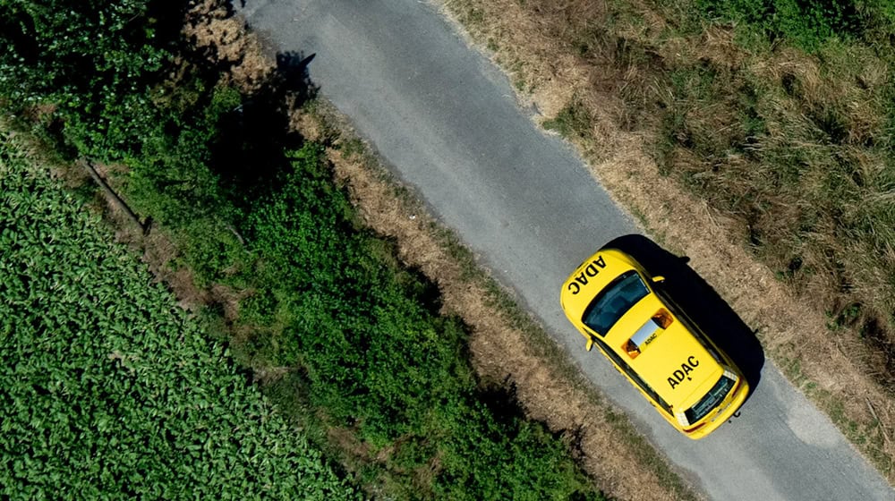 Die ADAC Pannenhilfe wird mittlerweile auch von einer steigenden Zahl von Radfahrern zu Hilfe gerufen. (Foto: Illustration) / Foto: Hauke-Christian Dittrich/dpa