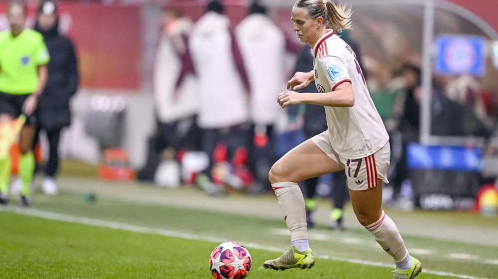 Klara Bühl verlängerte beim FC Bayern. / Foto: Harry Langer/dpa