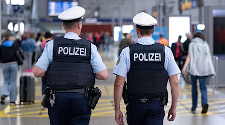 Bundespolizisten nahmen den Angaben zufolge den Tatverdächtigen am Münchner Hauptbahnhof fest. (Symbolbild) / Foto: Sven Hoppe/dpa