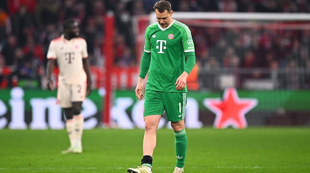 Zu ungestüm gejubelt: Manuel Neuer (vorn) fehlt dem FC Bayern verletzt. / Foto: Tom Weller/dpa