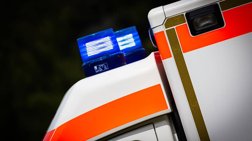 Aufgrund der Rettungsmaßnahmen wurde die A71 in Richtung Schweinfurt für vier Stunden voll gesperrt. (Symbolbild) / Foto: Moritz Frankenberg/dpa