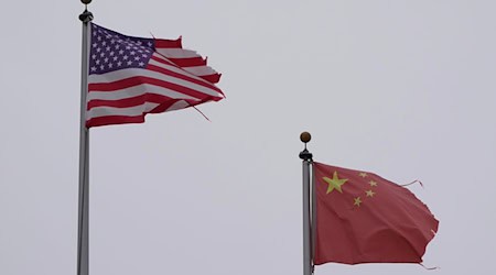 Im Vergleich zu den USA scheint China vielen bayerischen Unternehmen inzwischen attraktiver als noch vor der Wahl von Donald Trump zum Präsidenten.  / Foto: Jeff Chiu/AP/dpa