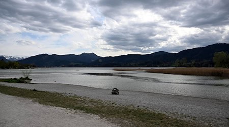 Am Tegernsee ist die Ausstellung im Olaf Gulbransson Museum zu sehen. (Symbolbild) / Foto: Felix Hörhager/dpa