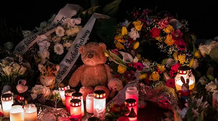 Nach der tödlichen Messerattacke in Aschaffenburg haben viele Menschen für die Opfer gespendet. (Archivbild) / Foto: Daniel Vogl/dpa