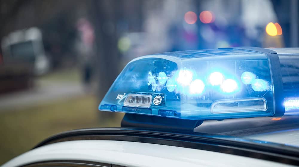Die Polizei nahm den Mann in Gewahrsam. (Symbolbild) / Foto: Daniel Vogl/dpa