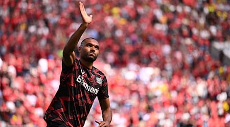  Jonathan Tah bei seinem Abschied aus Leverkusen. / Foto: Marius Becker/dpa