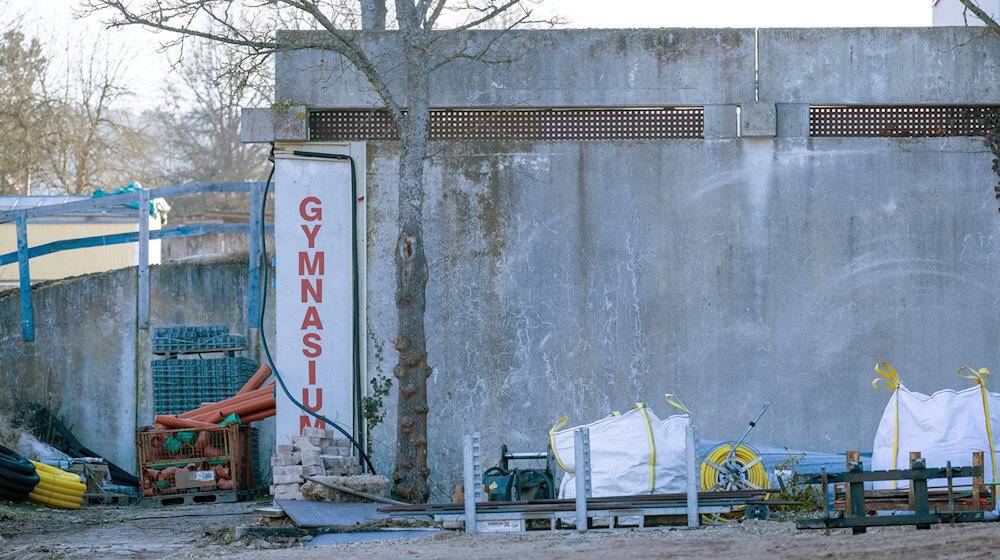 Der Investitionsstau an Bayerns Schulen und Kitas ist gigantisch - da kommen die nun vergebenen Fördergelder aus München für viele Projekte in den Kommunen gerade richtig. (Symbolbild) / Foto: Pia Bayer/dpa