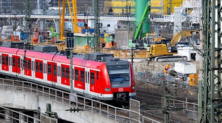 Auch die Bauarbeiten an der zweiten Münchner Stammstrecke dauern weiter an. (Archivbild) / Foto: Sven Hoppe/dpa