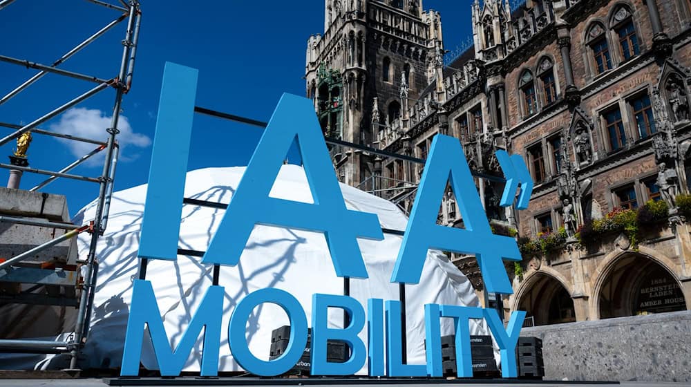 Der Münchner Stadtrat Christian Vorländer wechselt zur Messe München und soll sich dort unter anderem mit der Messe IAA Mobility beschäftigen.   / Foto: Sven Hoppe/dpa