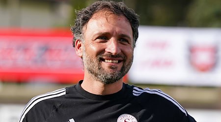 Jose Barcala wird neuer Trainer der Bayern-Fußballerinnen. / Foto: Daniela Porcelli/Just Pictures/dpa