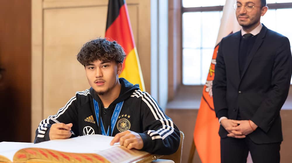 Justin von der Hitz hat einen neuen Club: Er spielt künftig für den 1. FC Nürnberg.  / Foto: Jürgen Kessler/dpa