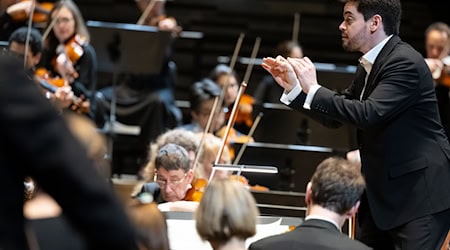 Philharmoniker aus München und Israel musizierten in einem Gedenkkonzert in Dresden gemeinsam (Archivbild).  / Foto: Sven Hoppe/dpa