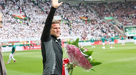 Servus Rekord-Schiedsrichter: Felix Brych beendet nach 359 Bundesligaspielen seine Karriere. / Foto: Daniel Löb/dpa