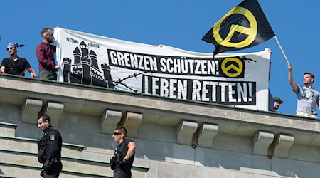 Die Identitäre Bewegung macht immer wieder mit Aktionen auf sich aufmerksam. (Archivfoto) / Foto: picture alliance / dpa