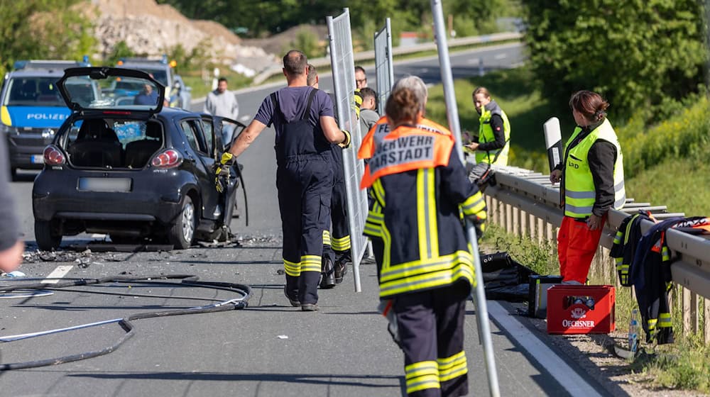 Rettungskräfte waren schnell vor Ort. / Foto: Heiko Becker/dpa