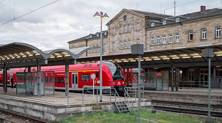 Der Bahnhof Bamberg war Schauplatz eines ungewöhnlichen Notfalls. (Symbolbild) / Foto: Daniel Vogl/dpa