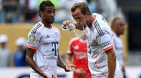 Trinken, trinken, trinken: Harry Kane nutzt eine Spielpause. / Foto: Sven Hoppe/dpa