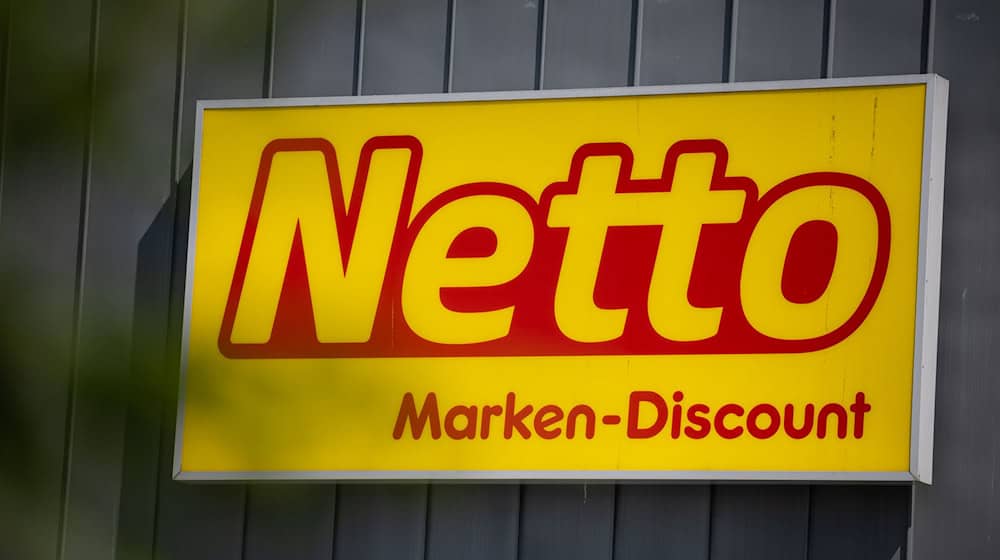 Der Lebensmitteldiscounter Netto informiert über einen Warenrückruf. (Archivbild)  / Foto: Hannes P Albert/dpa