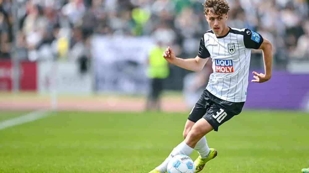 Kennt die 2. Liga: Maurice Krattenmacher spielte vergangene Saison für den SSV Ulm. / Foto: Harry Langer/dpa