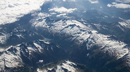 Die Frau stürzte in den Zillertaler Alpen in den Tod. (Foto: Archiv) / Foto: Daniel Karmann/dpa
