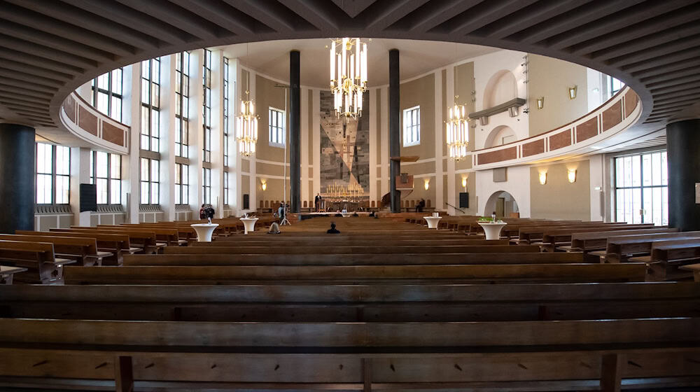 Mit einem Gottesdienst in der Matthäuskirche soll die Vereinbarung besiegelt werden. / Foto: Sven Hoppe/dpa