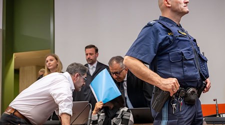 Die Angeklagte will nun im Prozess aussagen. (Archivfoto)  / Foto: Peter Kneffel/dpa