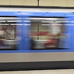 Eine U-Bahn ist bei einer Rangierfahrt entgleist. (Symbolbild) / Foto: Felix Hörhager/dpa