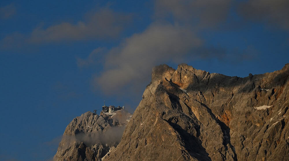 Die Seilbahn auf der österreichischen Seite der Zugspitze fiel aus. (Foto: Archiv) / Foto: Angelika Warmuth/dpa