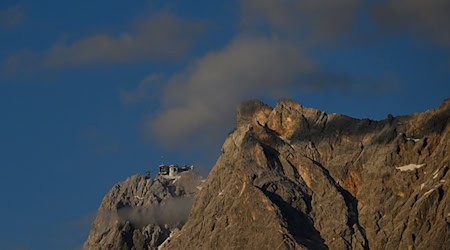 Die Seilbahn auf der österreichischen Seite der Zugspitze fiel aus. (Foto: Archiv) / Foto: Angelika Warmuth/dpa