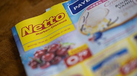 Der BGH nimmt eine Kaffee-Werbung des Discounters unter die Lupe. / Foto: Hannes P. Albert/dpa