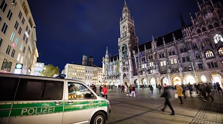 Ein Grund für die zumeist gute Sicherheitslage in Bayerns Großstädten ist die vielerorts spür- und sichtbare Polizeipräsenz. (Symbolbild)  / Foto: Matthias Balk/dpa