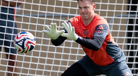 Manuel Neuer beim Torwarttraining vor der Club-WM.  / Foto: Sven Hoppe/dpa