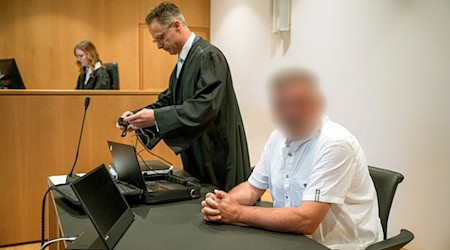 Die Ermittlungen gegen den 64-Jährigen waren wegen eines mutmaßlich beleidigenden X-Posts über den ehemaligen Bundeswirtschaftsminister Robert Habeck (Grüne) in Gang gekommen. / Foto: Daniel Vogl/dpa