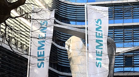 Siemens hat ab Dienstag einen neuen KI-Experten. (Archivbild) / Foto: Felix Hörhager/dpa