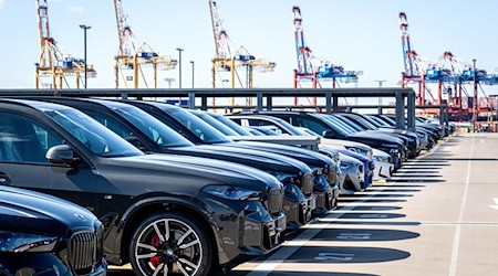 Hinter den deutschen Premium-Autobauern liegen harte Monate - auch wegen der US-Zölle. (Symbolbild) / Foto: Sina Schuldt/dpa
