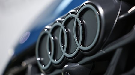 Im ersten Halbjahr ist der Gewinn bei Audi deutlich eingebrochen. / Foto: Daniel Löb/dpa