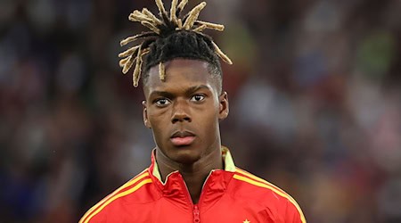 Nico Williams hat sich gegen einen Club-Wechsel in diesem Sommer entschieden. / Foto: Christian Charisius/dpa