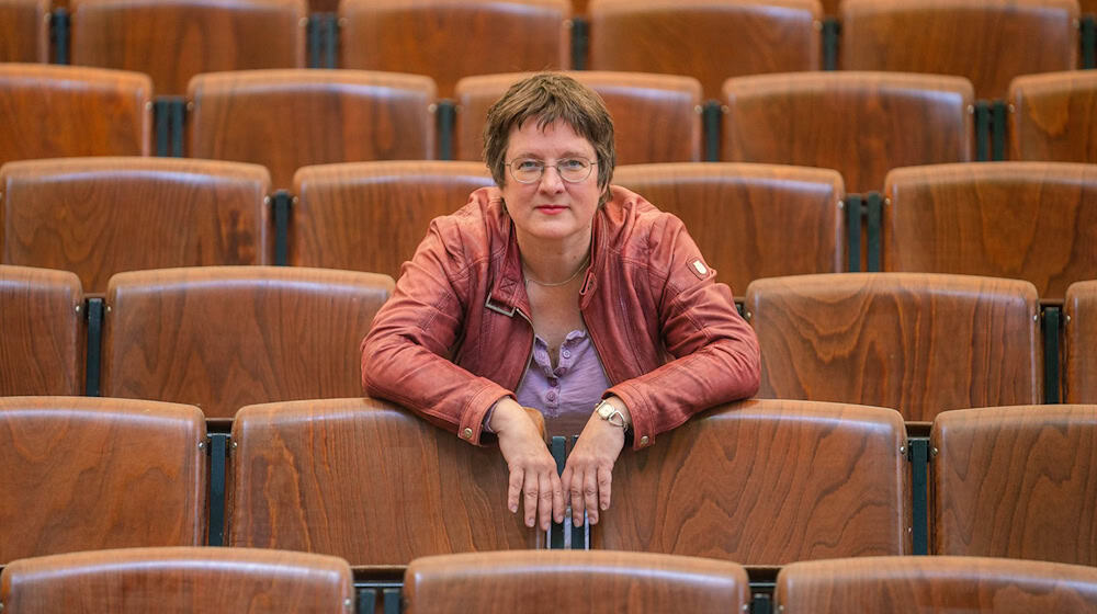 Birgit Simmler ist die künstlerische Leiterin der Luisenburg-Festspiele. (Archivbild) / Foto: Nicolas Armer/dpa