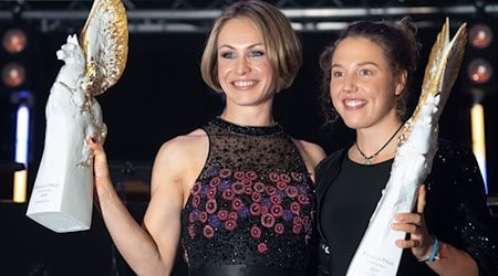 Magdalena Neuner und Laura Dahlmeier verbindet eine lange gemeinsame Geschichte. / Foto: Frank Rumpenhorst/dpa