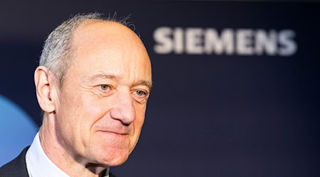 Siemens-Vorstandschef Roland Busch. Der Münchner Konzern wird von den Streitigkeiten der US-Regierung mit China in Mitleidenschaft gezogen. (Archivbild) / Foto: Michael Matthey/dpa