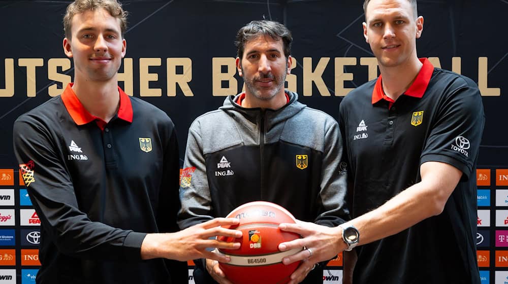 Franz Wagner, Alex Mumbru und Johannes Voigtmann in München. / Foto: Sven Hoppe/dpa