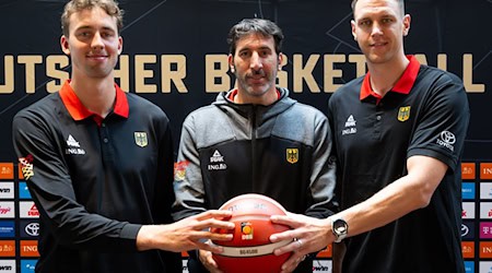 Franz Wagner, Alex Mumbru und Johannes Voigtmann in München. / Foto: Sven Hoppe/dpa