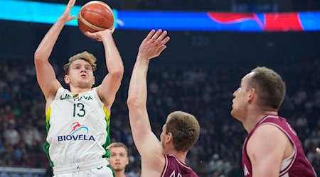 Litauen-Star Rokas Jokubaitis (links) soll die Bayern zu Erfolgen führen. / Foto: Aaron Favila/AP/dpa