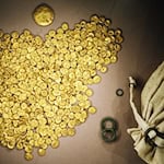 Der 3,7 Kilogramm schwere Kelten-Goldschatz wurde einst in einer Bodenvitrine im Museum in Manching ausgestellt. (Archivbild) / Foto: Frank Mächler/dpa