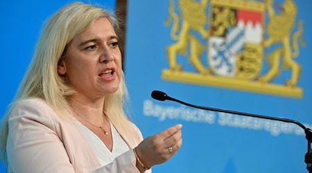 Landtagsabgeordnete Melanie Huml geht bei der Kommunalwahl 2026 für die CSU ins Rennen um den OB-Posten in ihrer Heimatstadt Bamberg. (Archivbild) / Foto: Peter Kneffel/dpa