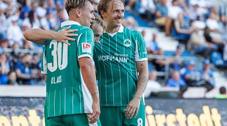 Ein packendes Spiel liefern die Fürther in Magdeburg ab.  / Foto: Andreas Gora/dpa