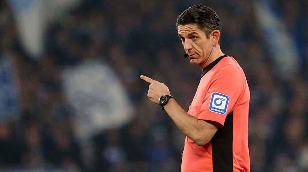 Nur noch eine Spielzeit: DFB-Referee Deniz Aytekin / Foto: Bernd Thissen/dpa