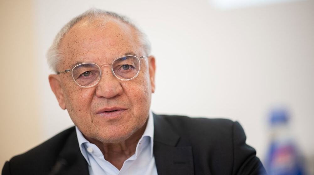 Felix Magath attestiert dem FC Bayern München ein Führungsproblem. / Foto: Sebastian Gollnow/dpa