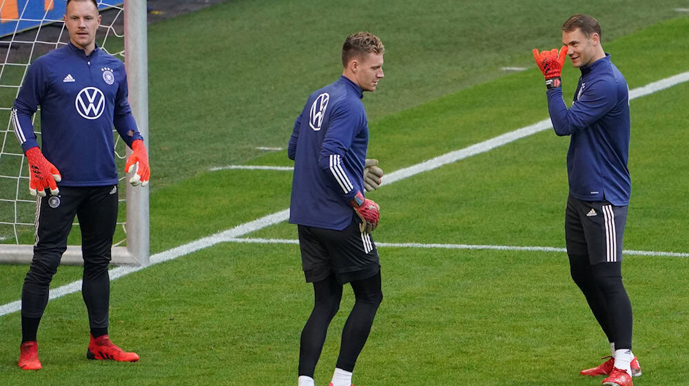 Die Torhüter Marc-Andre ter Stegen (l-r), Bernd Leno und Manuel Neuer. / Foto: Marcus Brandt/dpa
